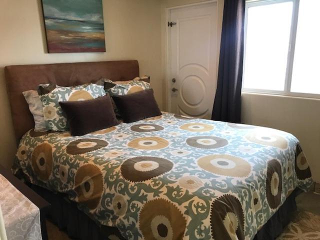 Surf Rider Ocean Front Holiday home San Diego